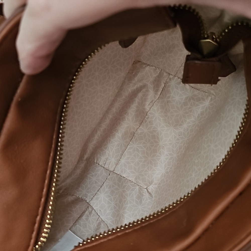 Time and Tru crossbody bag - Picture 8 of 15